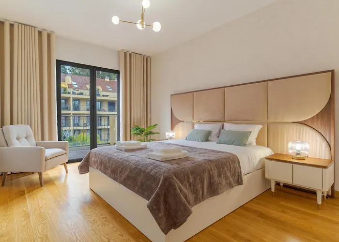 Daire Living Bx In Center Funchal